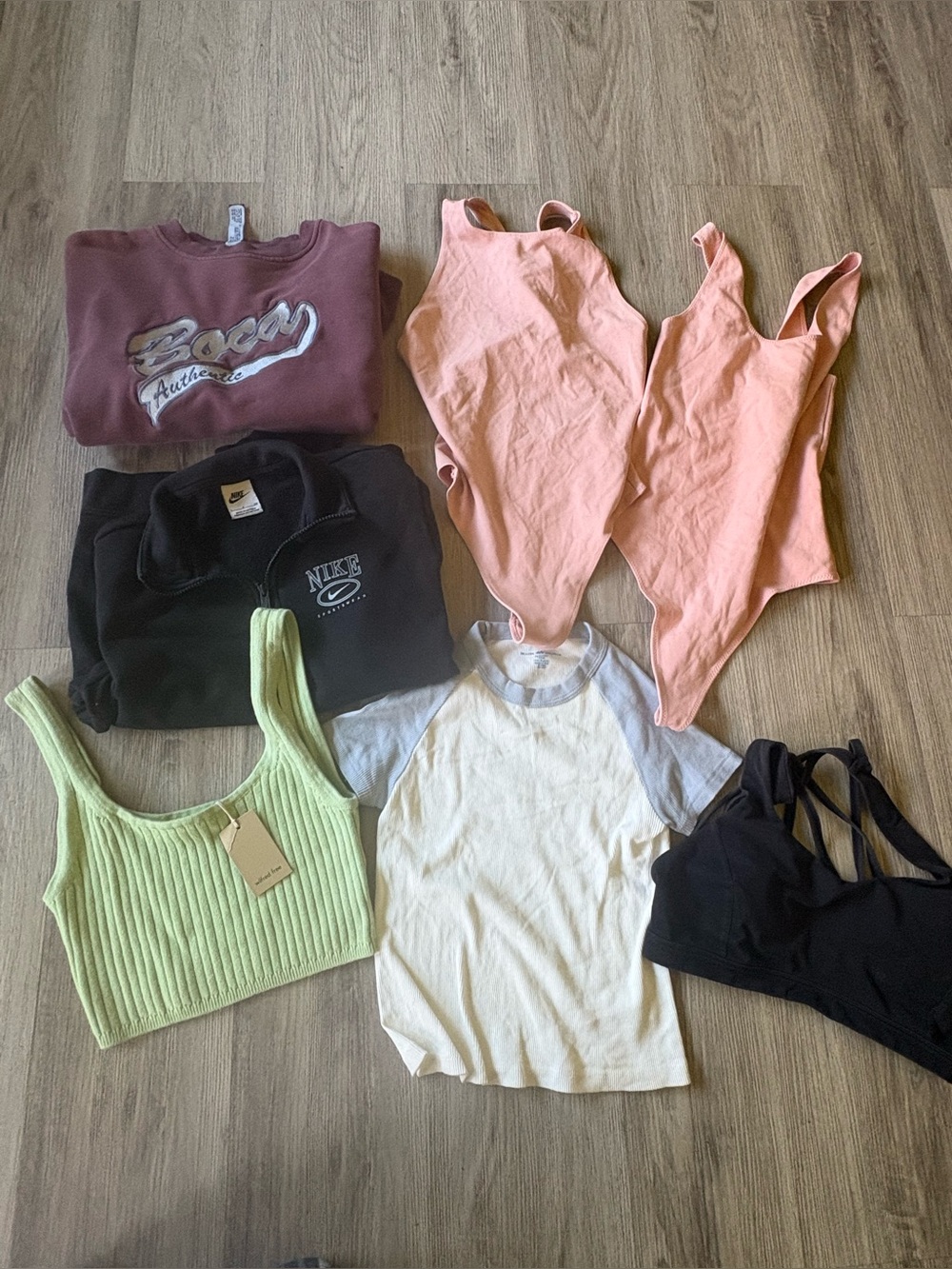 clothing bundle (womens or teens)